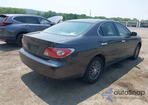 2004 Lexus Es 330 z USA, uszkodzony, nr VIN JTHBA30G445032008